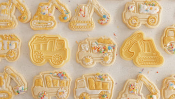 The Secret to School Lunchbox Smiles? DIY Treats!