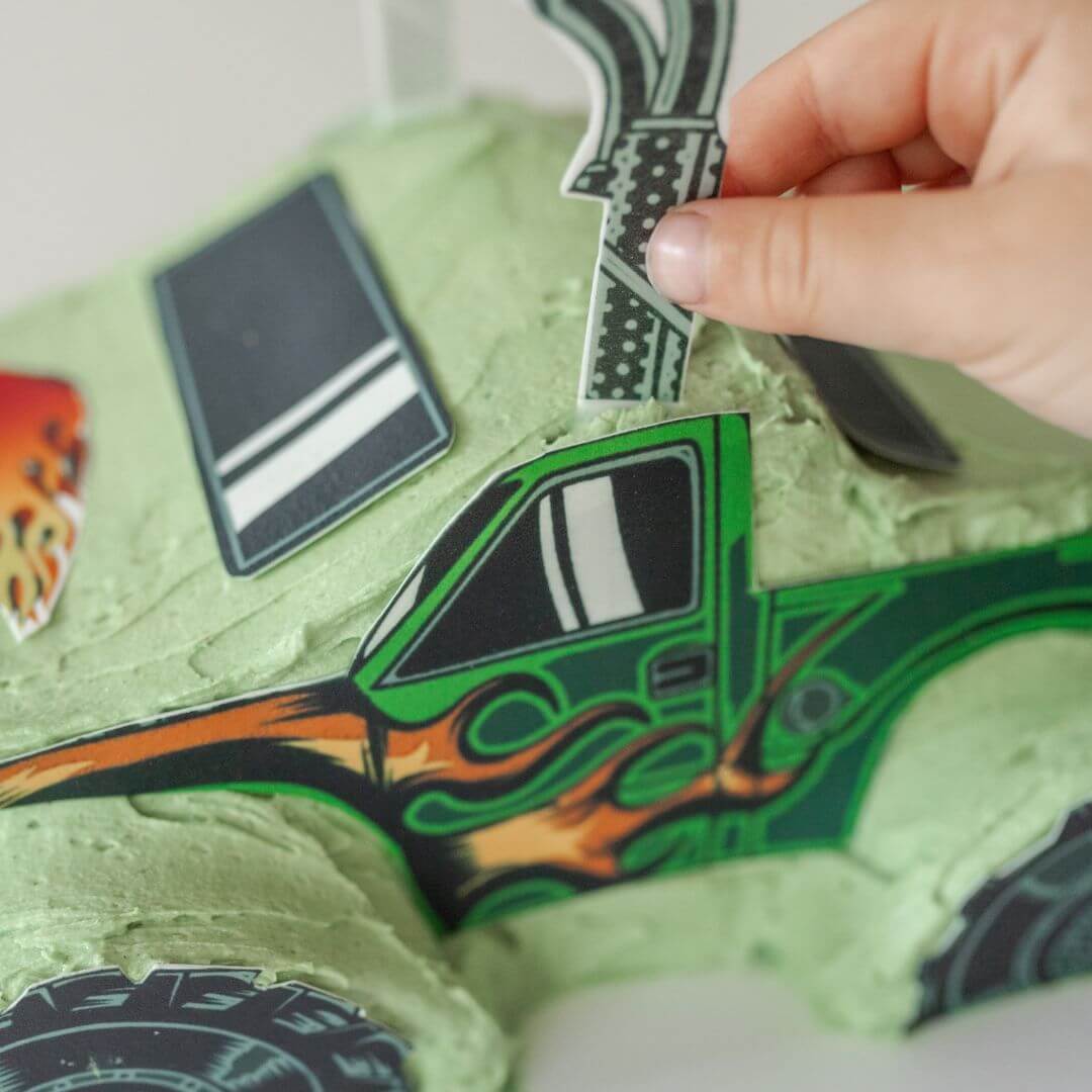 Making of Monster Truck Cake kit