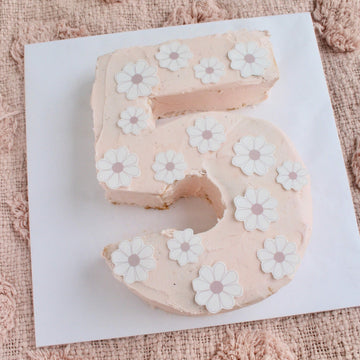 Pink Daisy Cake Kit