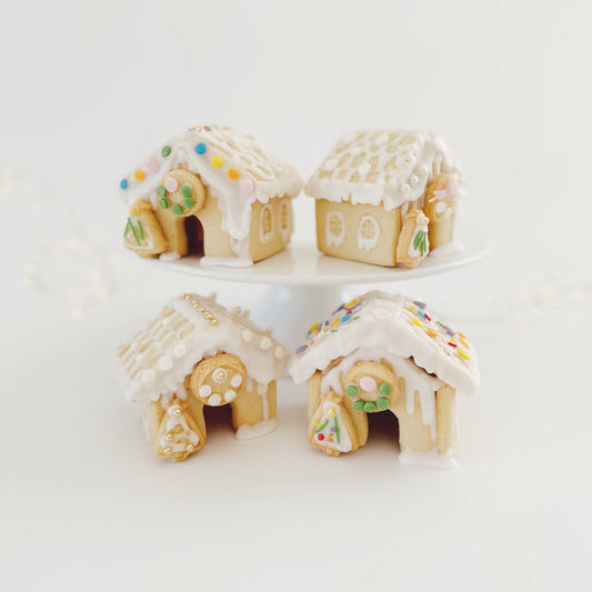 Mini Gingerbread Houses Cookie Kit