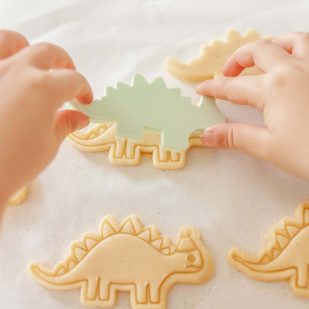 Stegosaurus Cookie Kit