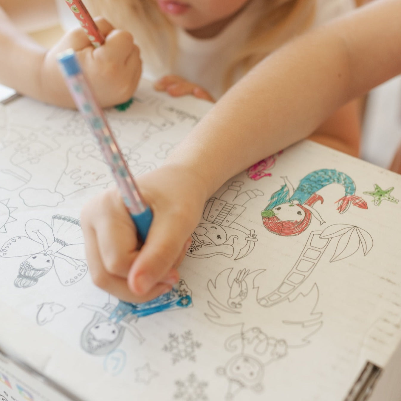 Colour-in Box
