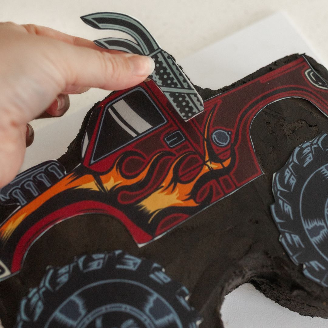 Action Truck Cake Kit
