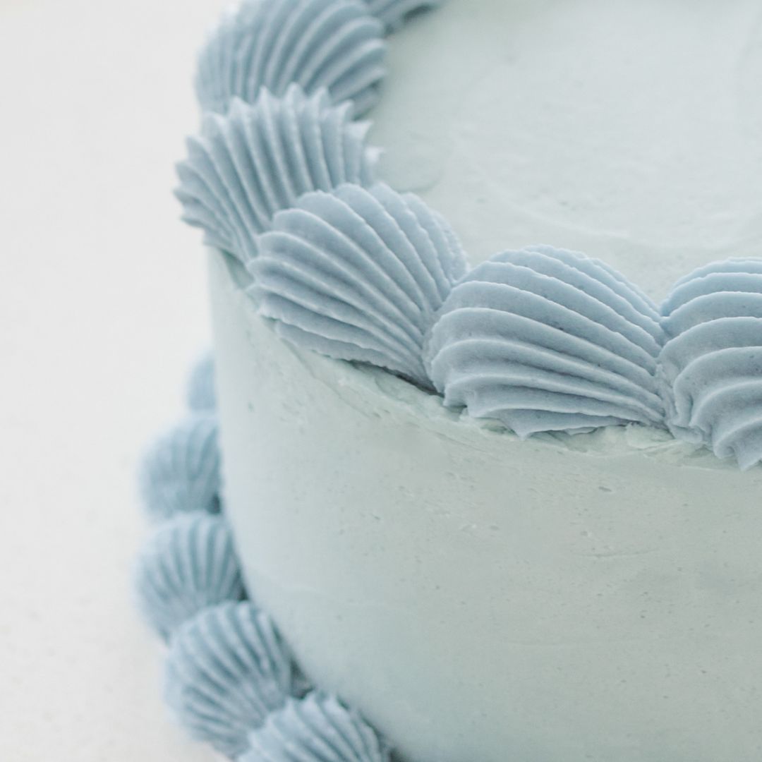 Blue on Blue Vintage Cake Kit