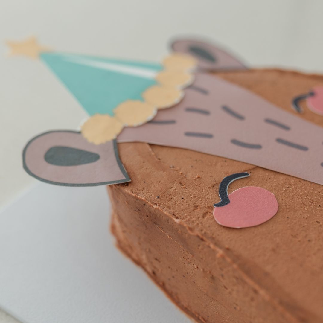 Capybara Cake Kit