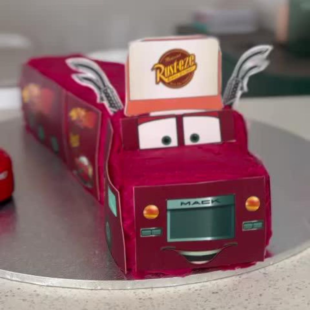 Custom Mack Truck Cake Kit