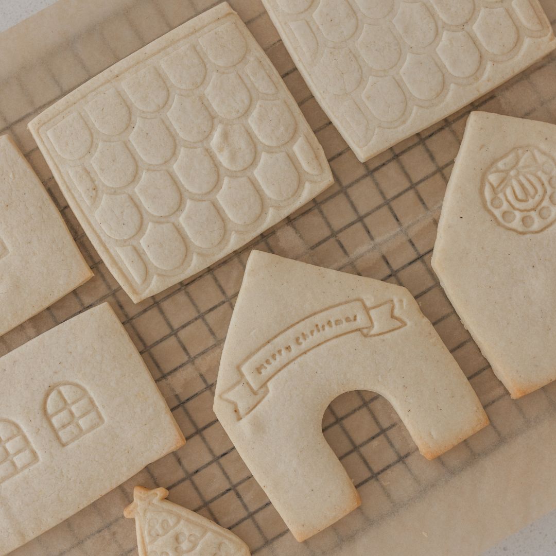 Gingerbread House Cookie Kit