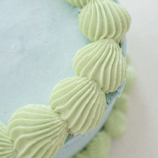 Green on Blue Vintage Cake Kit