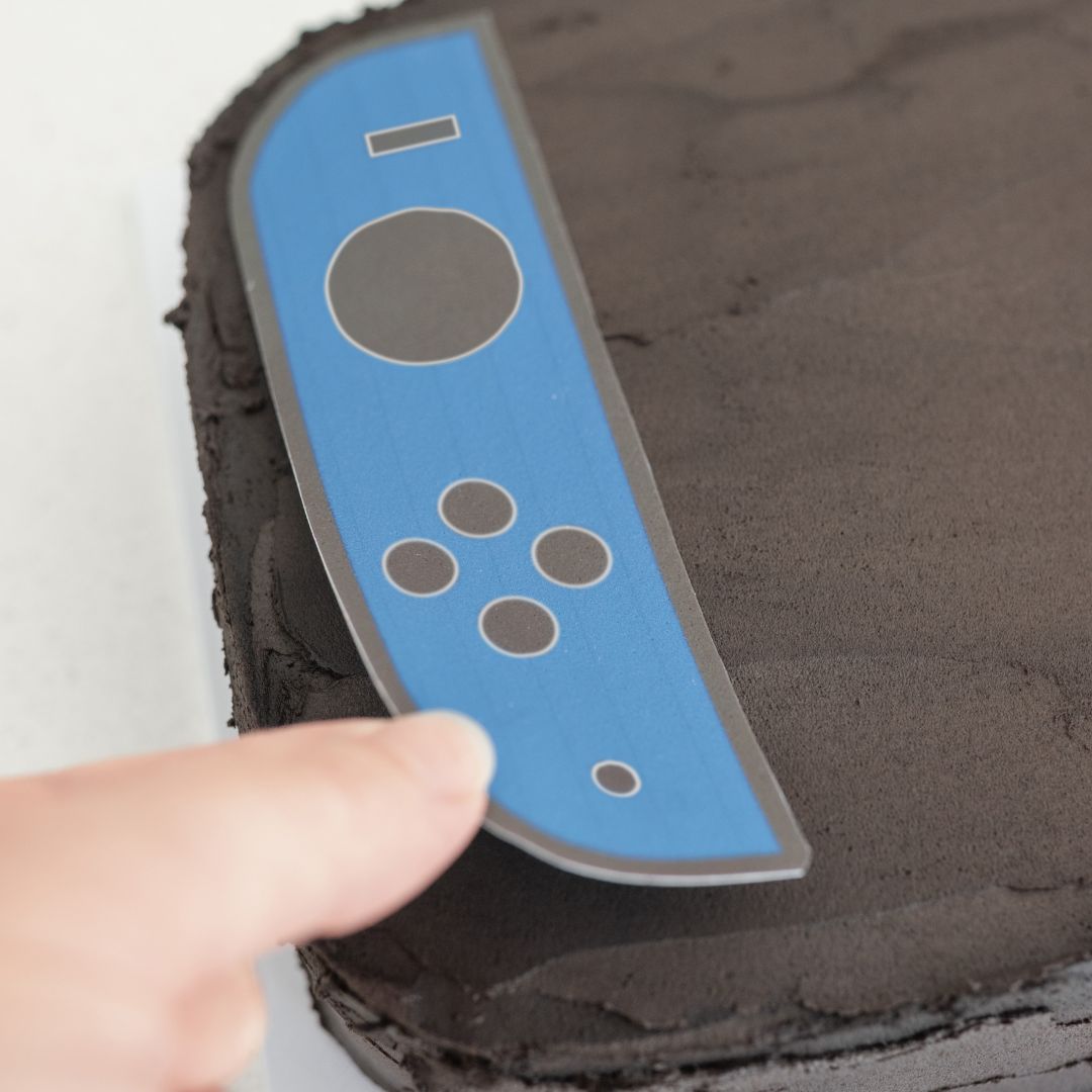 Handheld Game Control Cake Kit