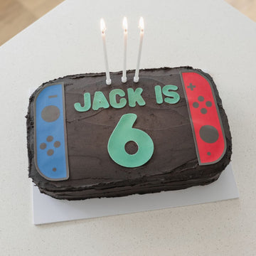 Handheld Game Control Cake Kit