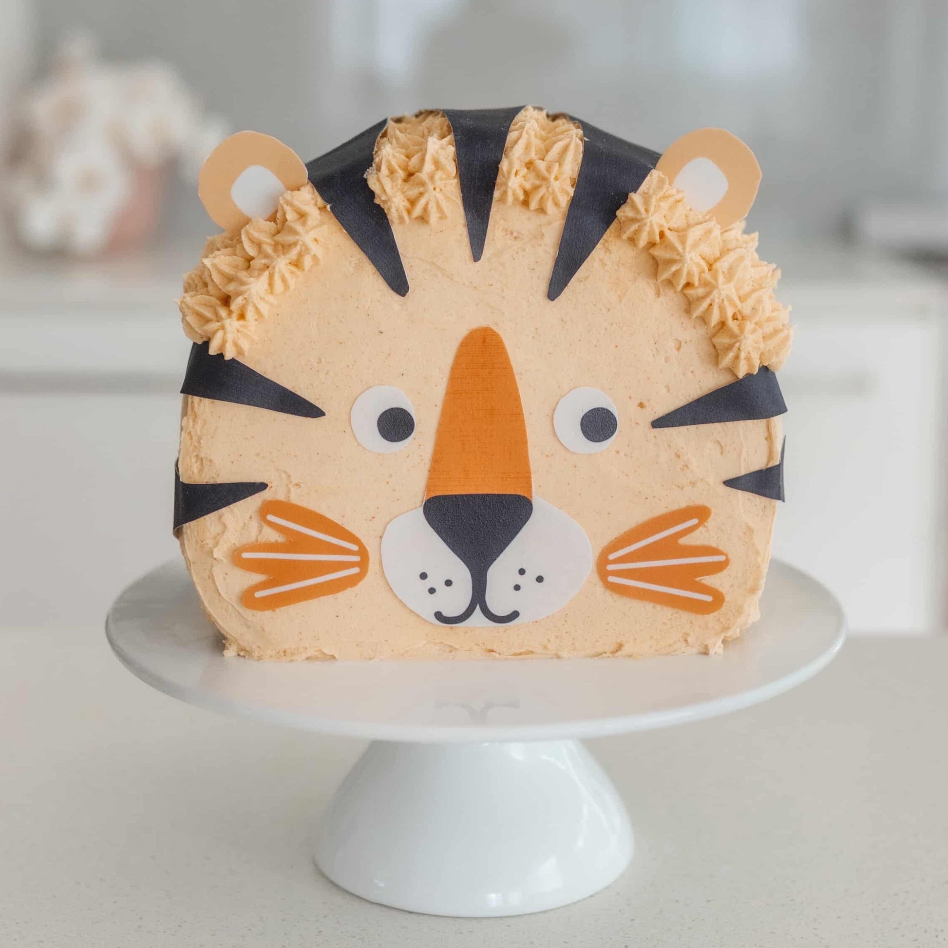 Tiger Cake Kit Bake Believe - Main Image