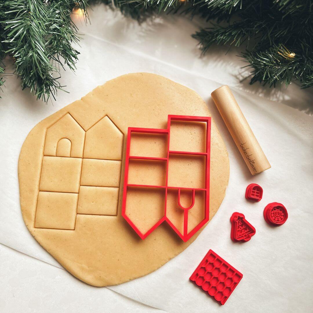 Mini Gingerbread House Cookie cutter & Embosser