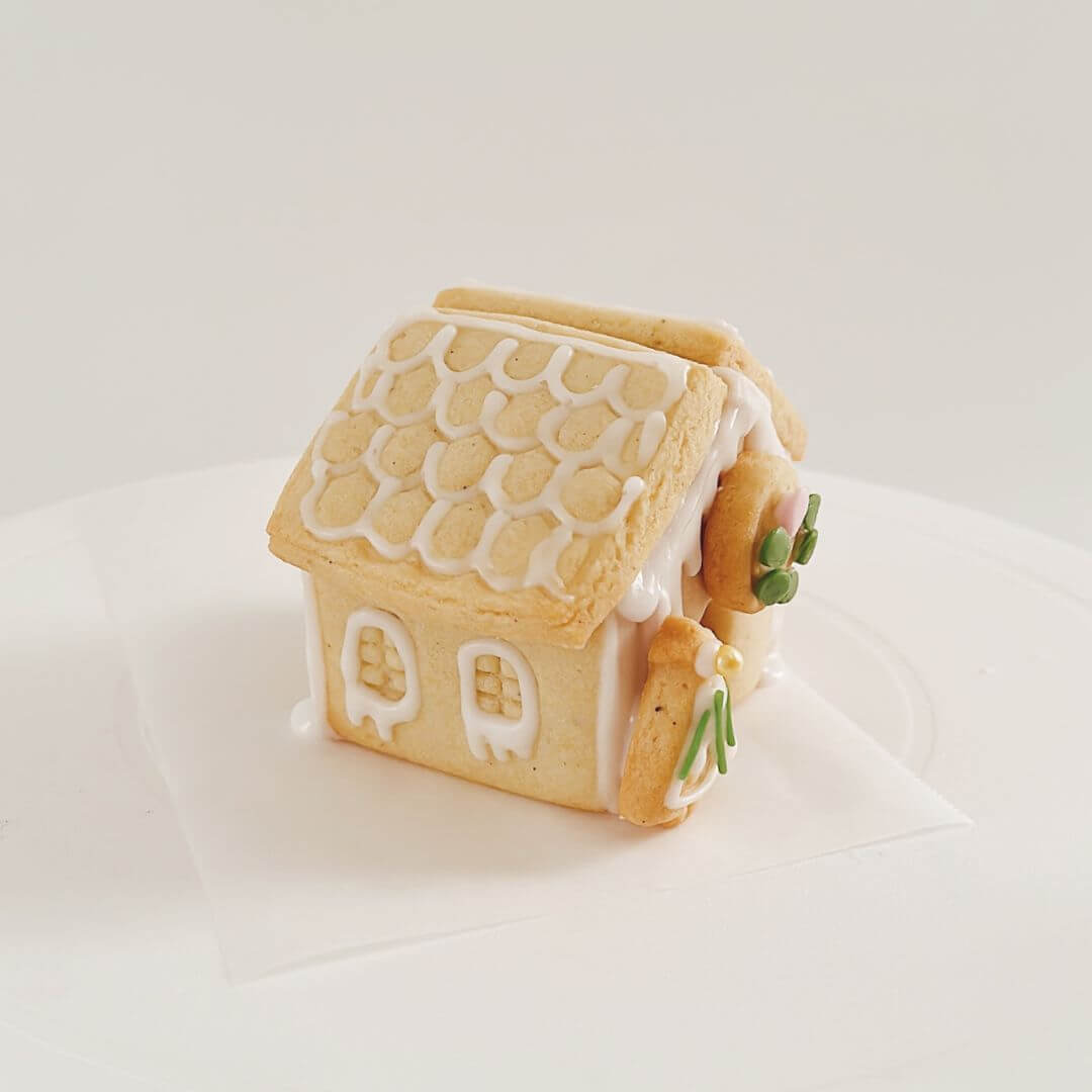Gingerbread House Cookie Kit