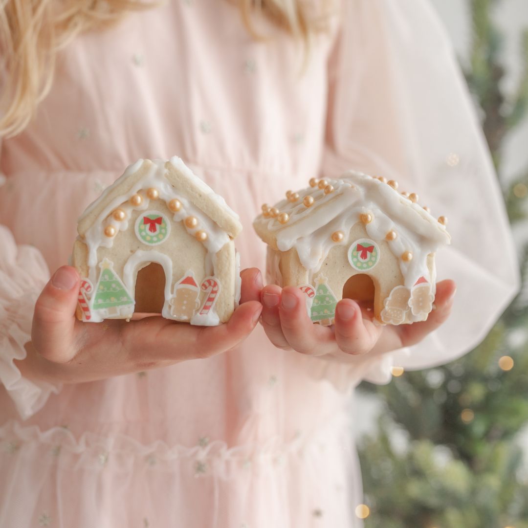 Mini Gingerbread Houses Cookie Kit