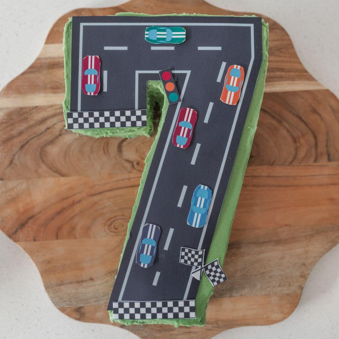 Race Track Cake Kit