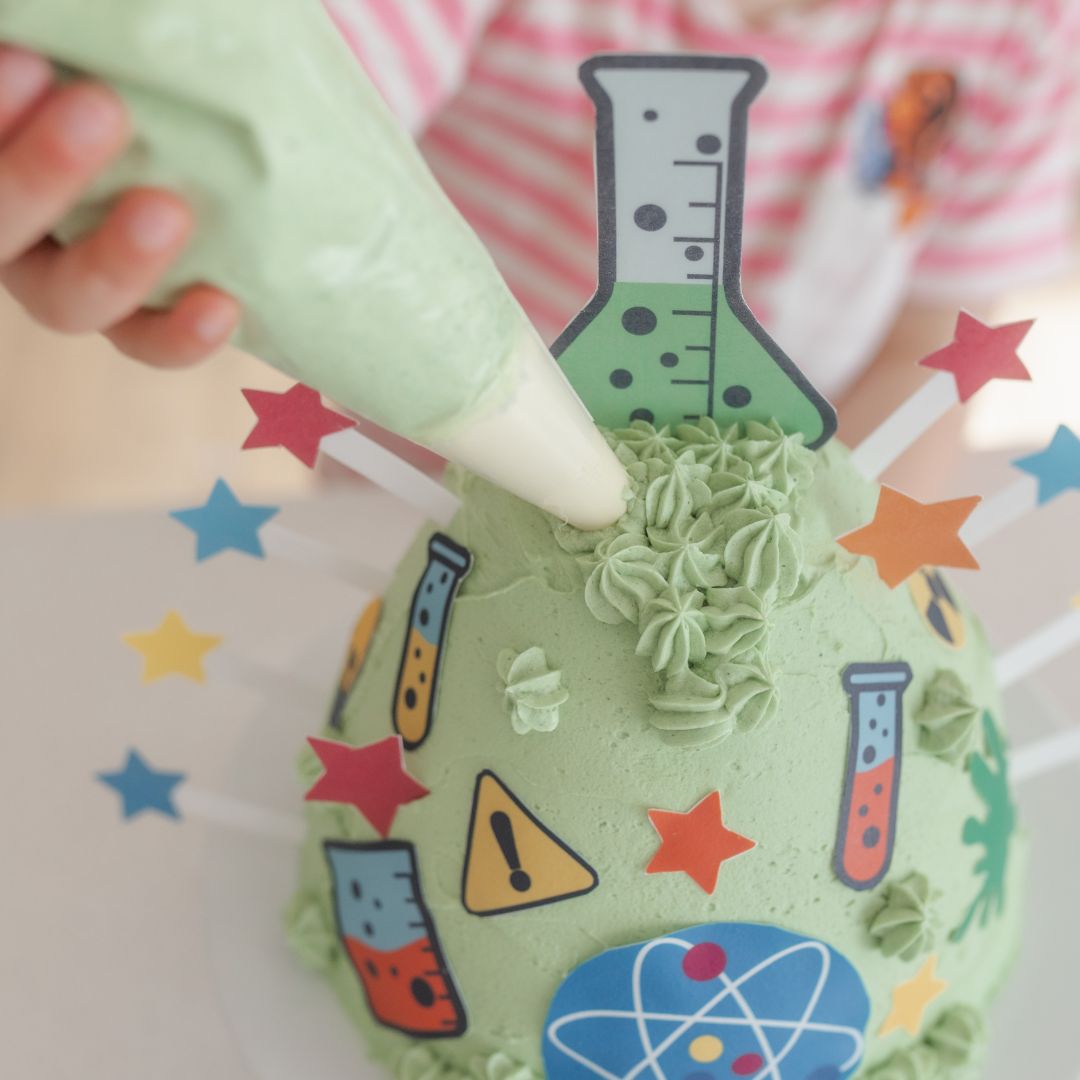 Science Cake Kit