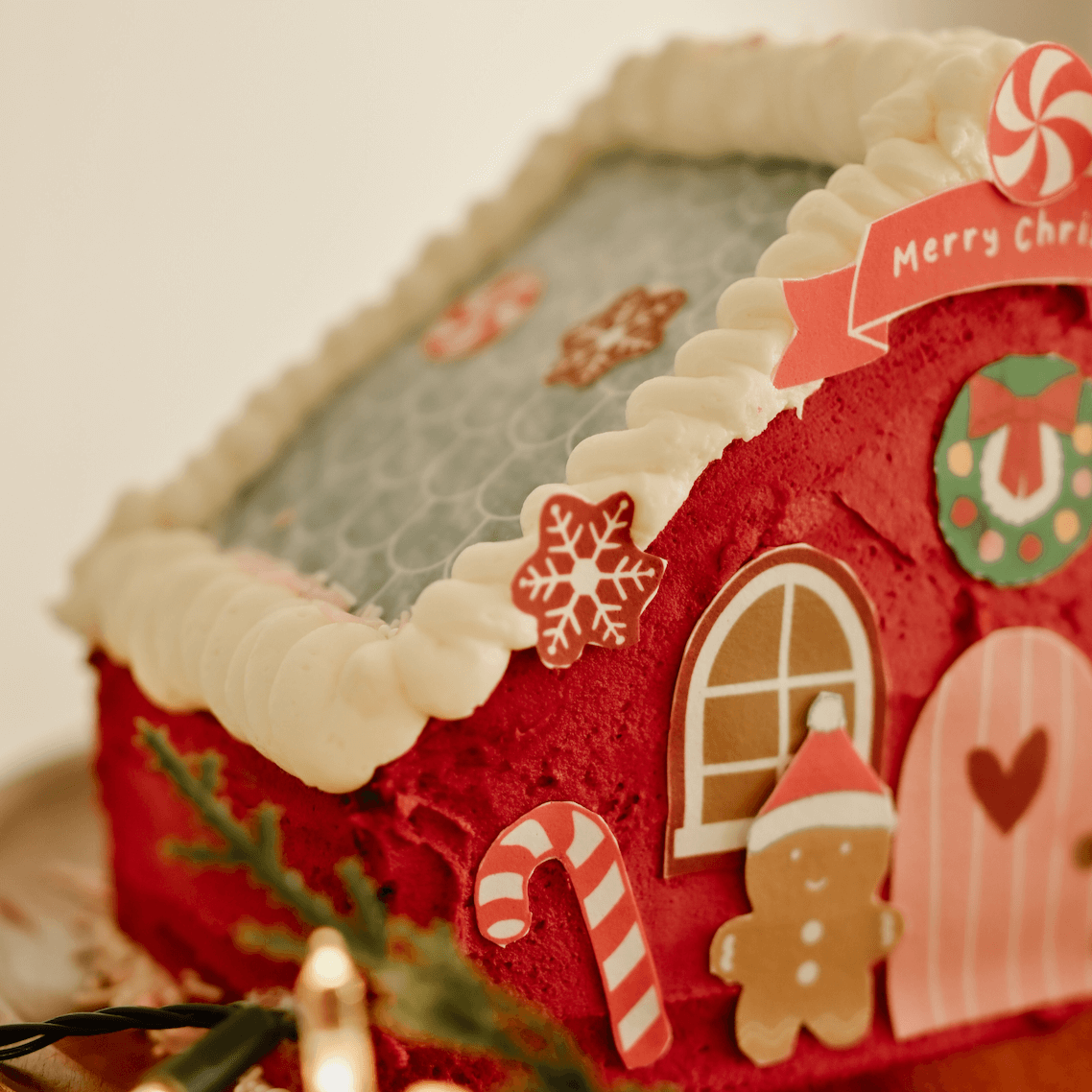 Christmas House Cake