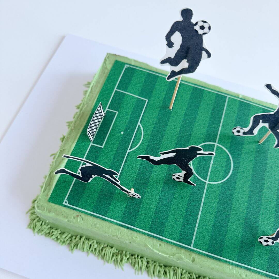 Soccer Pitch Cake Kit