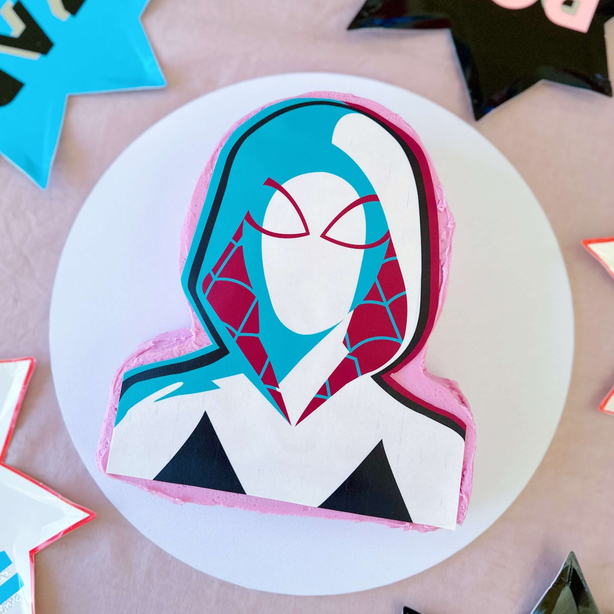 Spider-Girl Cake Kit