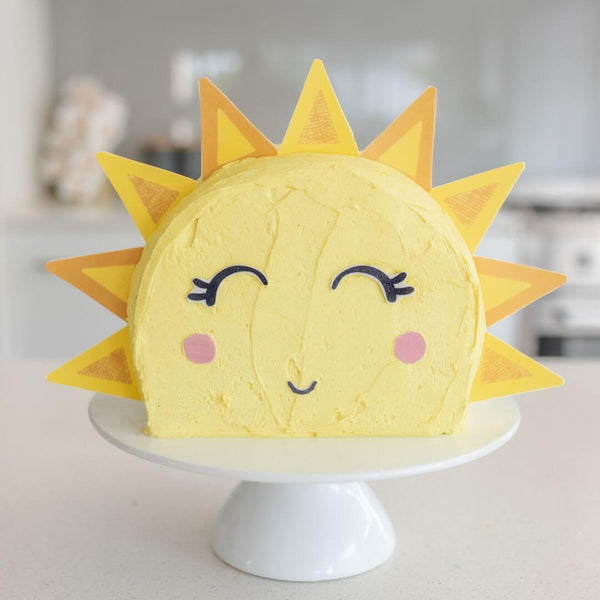 You are my sunshine - Decorated Cake by Dawn - CakesDecor