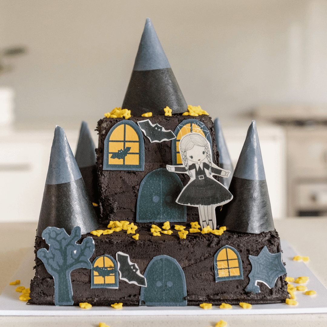 Wicked Castle Cake Kit