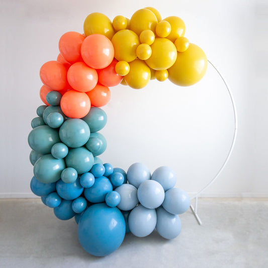 Choo Choo DIY Balloon Garland